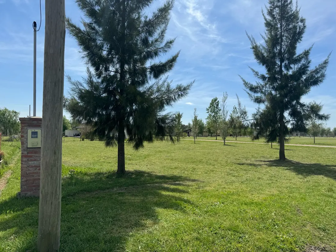 Lote de 1.077 m² en Fincas de San Vicente, foto 1