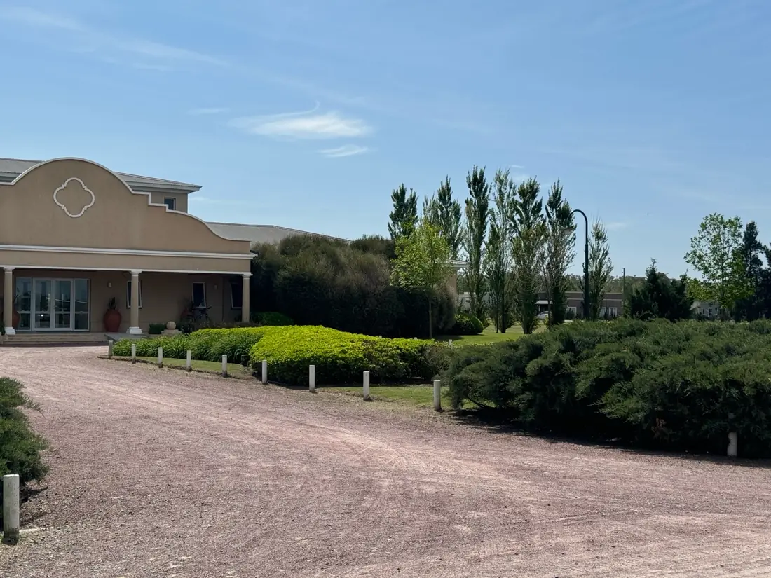 Lote de 1.077 m² en Fincas de San Vicente, foto 4
